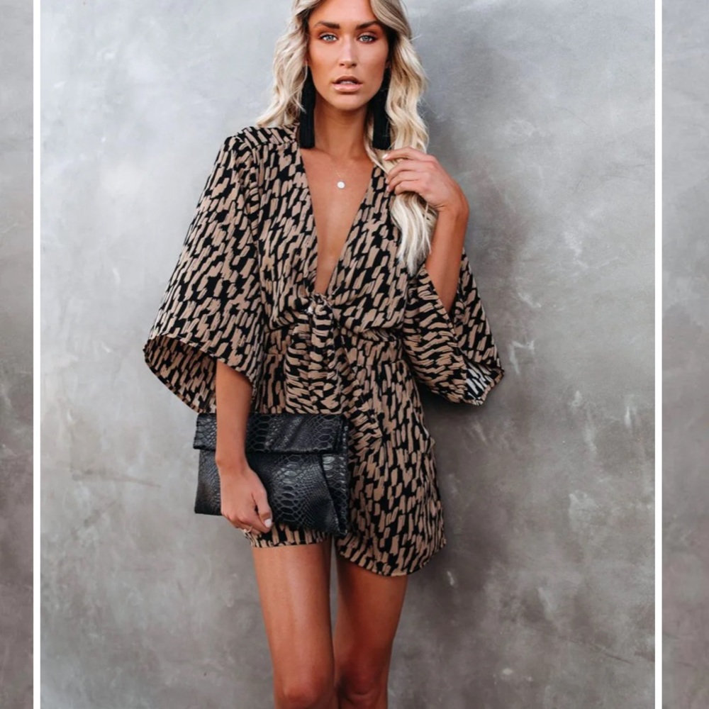 Scratch that printed romper by VICI